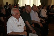 Преемственность поколений и традиций - авторский концерт Джахангира Зульфугарова в Баку (ФОТО)