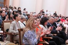 Удивительные графические работы, посвященные истории Азербайджана. От мастера Арифа Гусейнова (ФОТО)