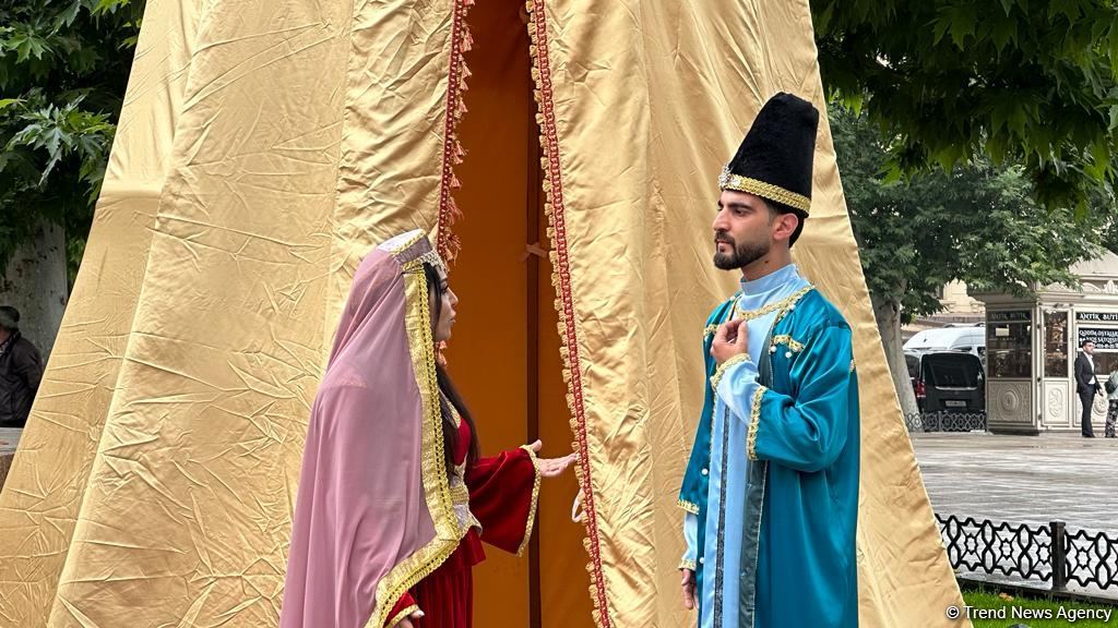 В Гяндже проходит международное мероприятие на тему "Реконструкция, мир и интеграция: Энергия, экономика, окружающая среда и капитал" (ФОТО)