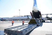 Азербайджан направил очередную гуманитарную помощь Украине (ФОТО/ВИДЕО)