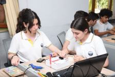 Ukrainian schoolchildren visit Lyceum named after academician Zarifa Aliyeva (PHOTO)