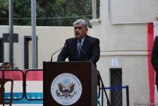 За последние 30 лет Азербайджан и США стали партнерами во многих областях - Уго Гевара (ФОТО)
