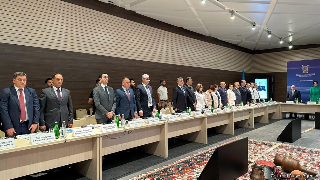 В Генпрокуратуре Азербайджана проходит международная конференция "Обеспечение прозрачности в контексте бизнеса и прав человека" (ФОТО)