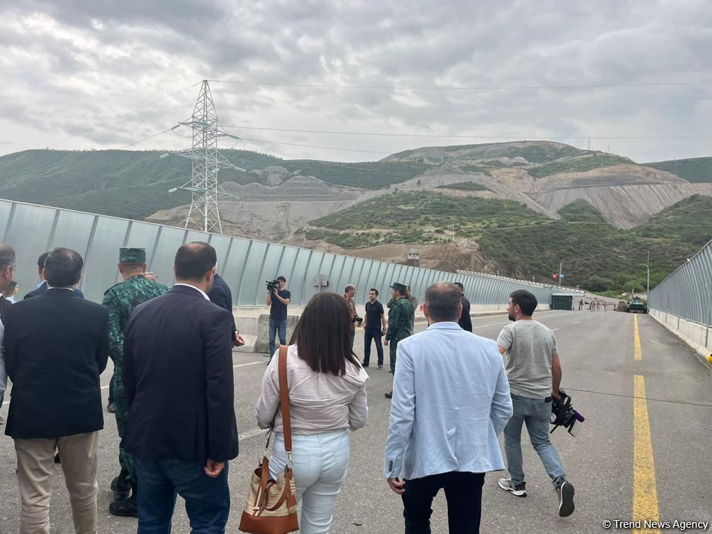 Representatives of foreign diplomatic corps arrive in Azerbaijan's Lachin (PHOTO)