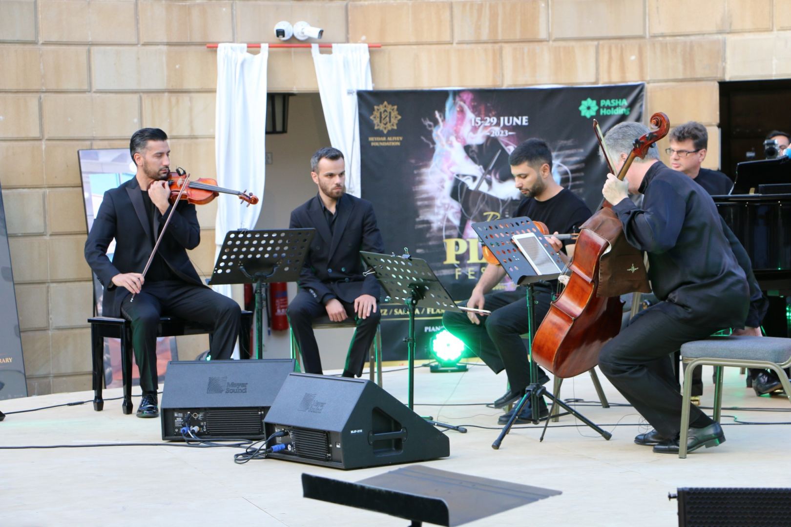 Baku Piano Festival – вечер классической музыкой виртуозов Юрия Саюткина и Кароля Беффа (ВИДЕО, ФОТО)