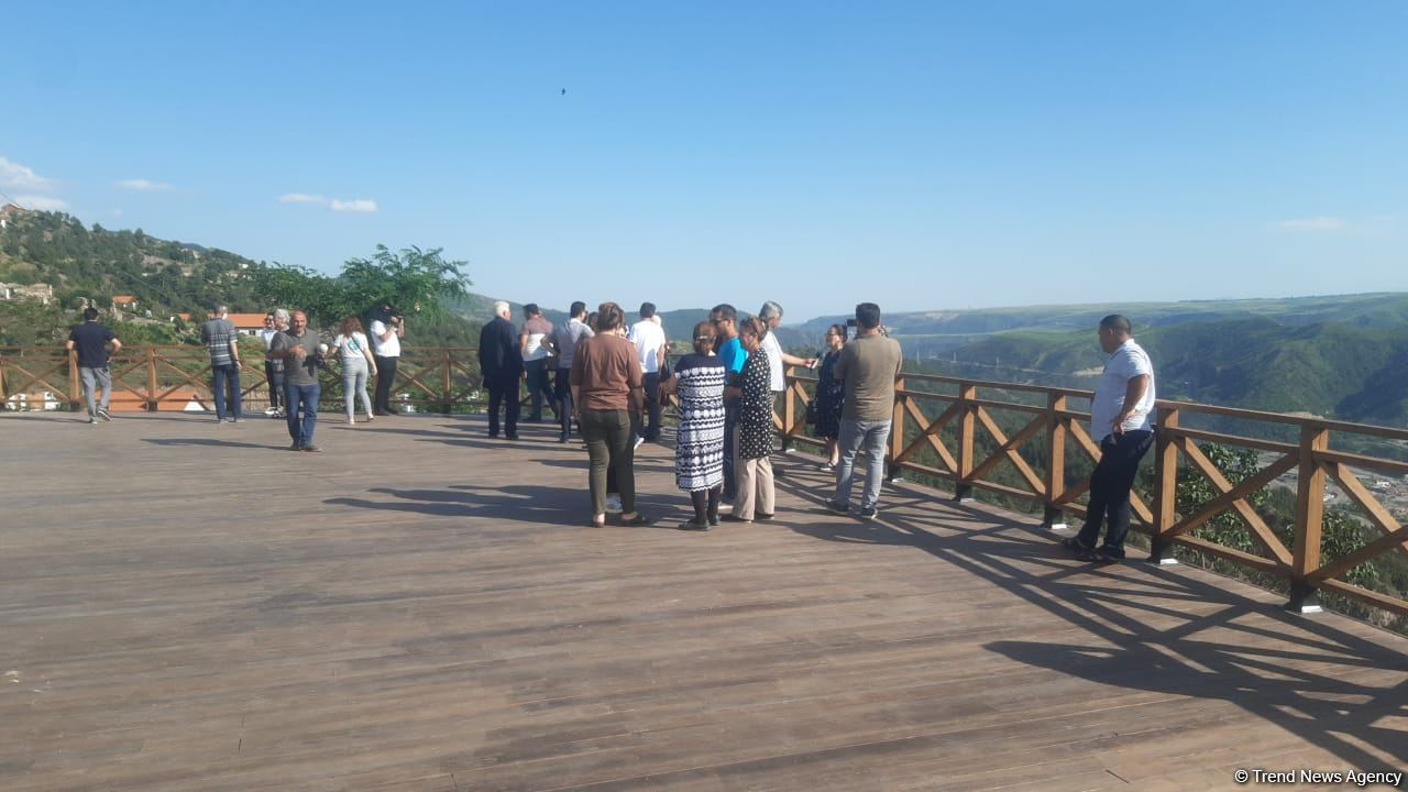 Another group of former IDPs returns to Azerbaijan’s Lachin district