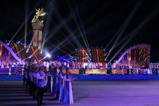 В Аркадаге состоялся грандиозный концерт, посвященный открытию первого "умного" города Туркменистана (ФОТО)