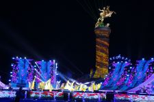 В Аркадаге состоялся грандиозный концерт, посвященный открытию первого "умного" города Туркменистана (ФОТО)