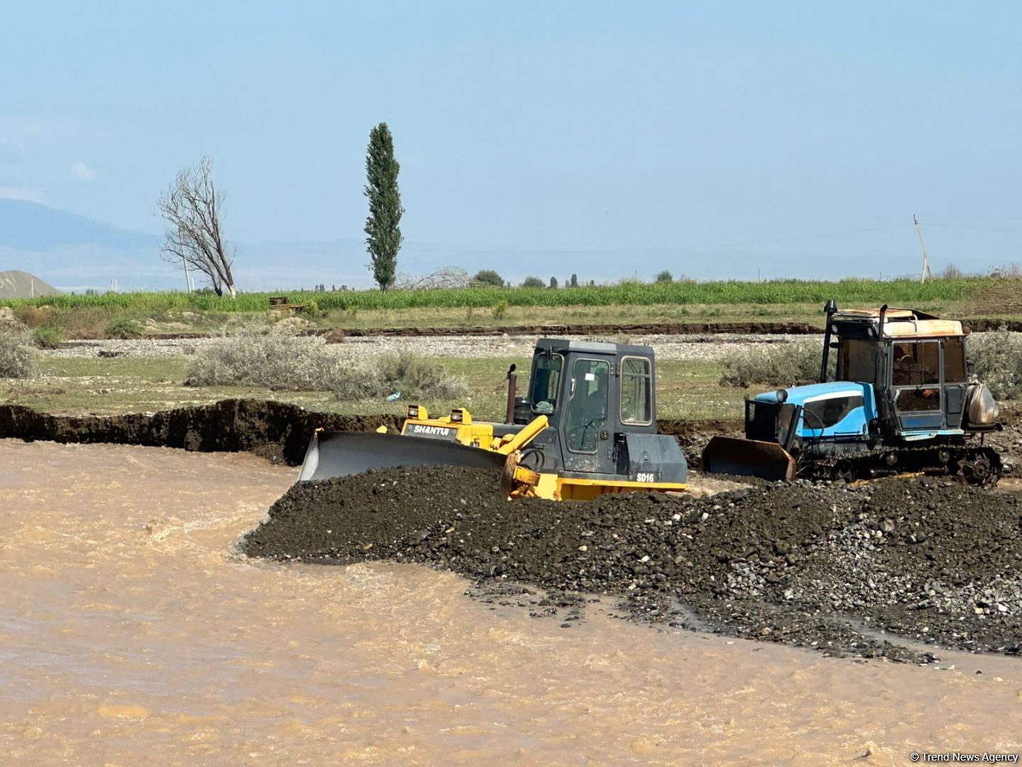 Уровень воды в реках Хачинчай и Гаргарчай повысился, Хачинчайское водохранилище заполнено
