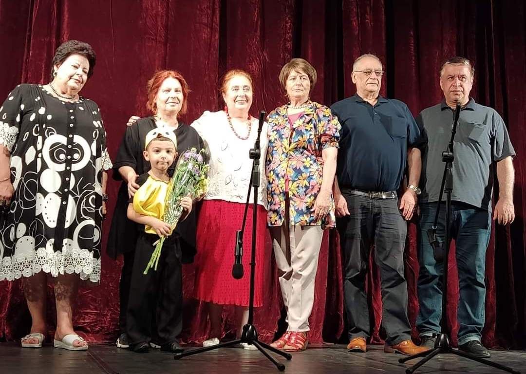 Детский театр-студия "Гюнай" отметил 20-летний юбилей (ФОТО)