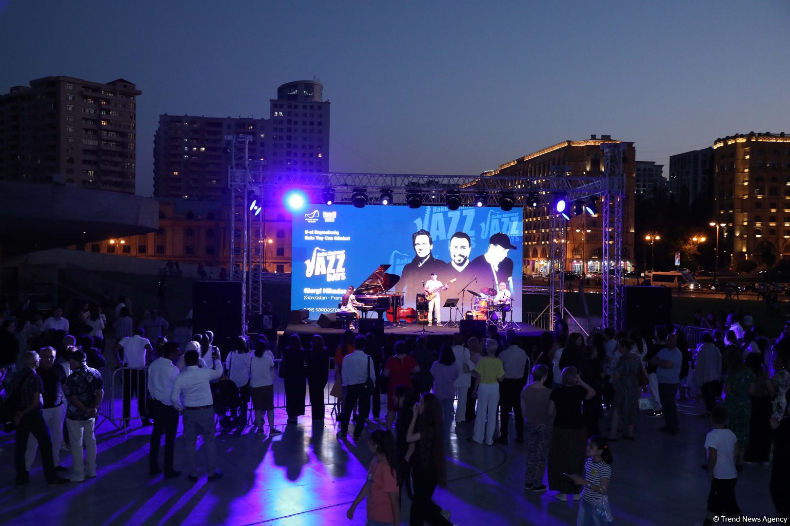 Baku hosts open-air jazz festival featuring musicians from Azerbaijan, Georgia and France (VIDEO/PHOTO)