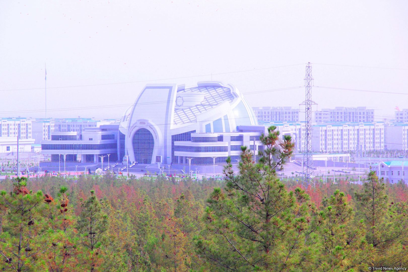 Путешествие в Аркадаг – футуристический оазис Туркменистана (ФОТО)