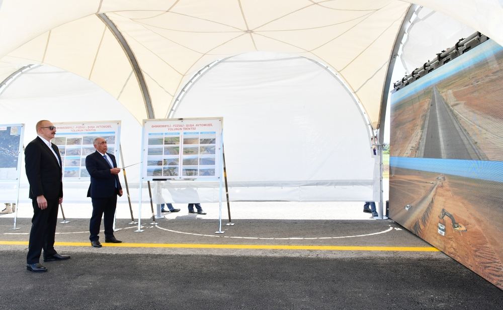 President Ilham Aliyev examines construction progress of 27km-long section of Ahmadbeyli-Fuzuli-Shusha highway (PHOTO/VIDEO)