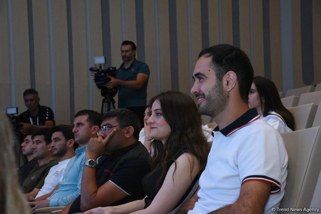Агентство Anadolu провело тренинг для тележурналистов на тему "Военная журналистика" (ФОТО)