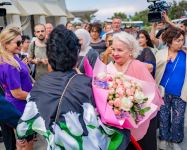 На Аллее звезд в Баку заложена звезда легендарной Нани Брегвадзе с участием Эмина Агаларова (ФОТО)