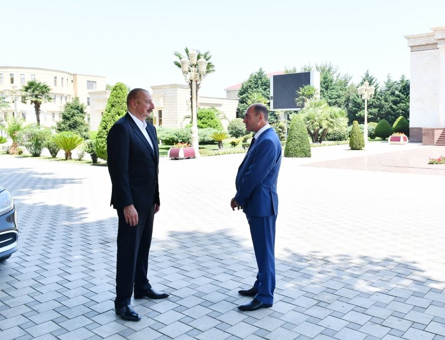 President Ilham Aliyev visits Barda district (PHOTO/VIDEO)