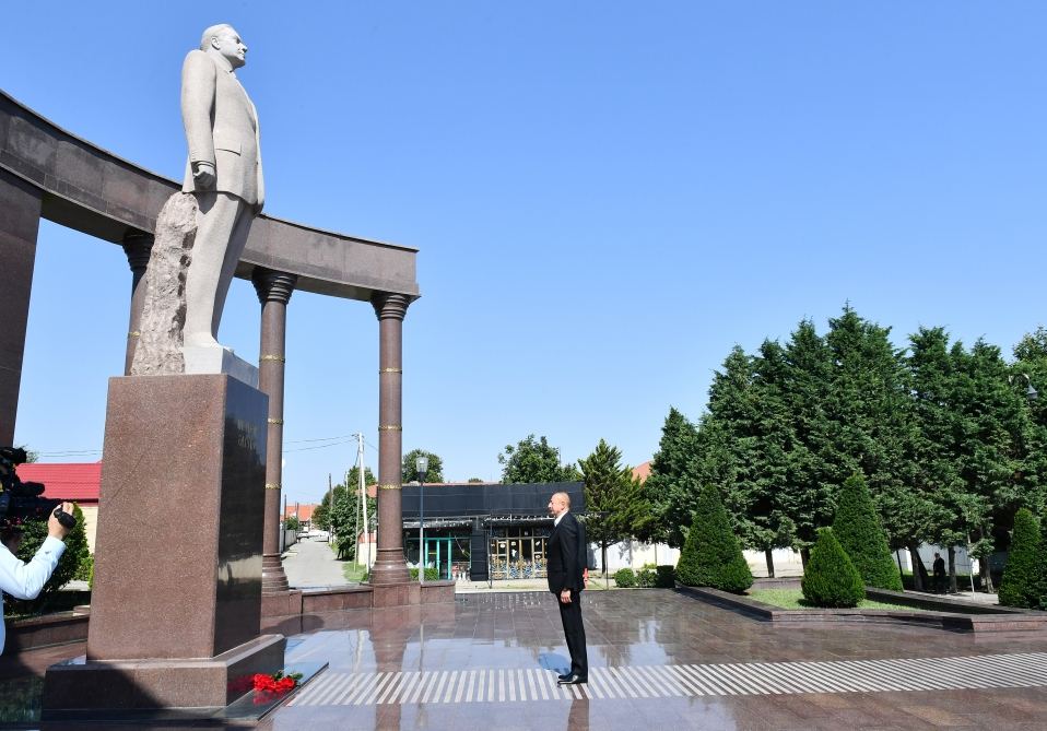 President Ilham Aliyev visits Shamkir district (PHOTO/VIDEO)