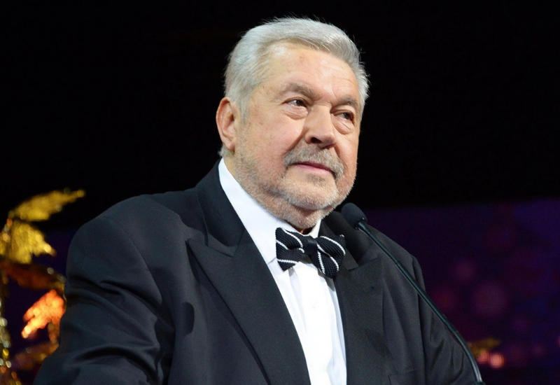 В Баку отметят юбилей Юлия Гусмана: Премьера "Не бойся, мы с тобой!" (ФОТО)