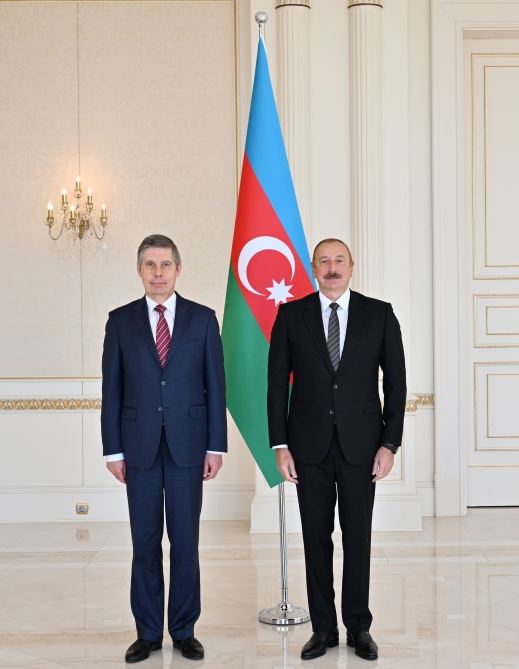 President Ilham Aliyev receives credentials of incoming ambassador of Russia (PHOTO/VIDEO)