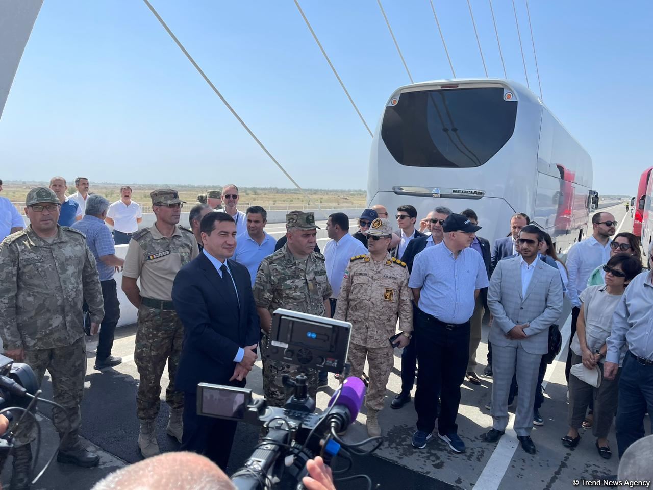 Members of diplomatic corps get acquainted with bridge construction over Khachin River in Azerbaijan's Aghdam (PHOTO)