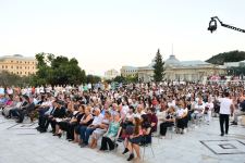 На летней сцене Бакинской филармонии состоялся концерт, посвященный маэстро Ниязи (ФОТО)