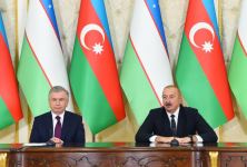Президент Ильхам Алиев и Президент Шавкат Мирзиёев выступили с заявлениями для прессы (ФОТО)