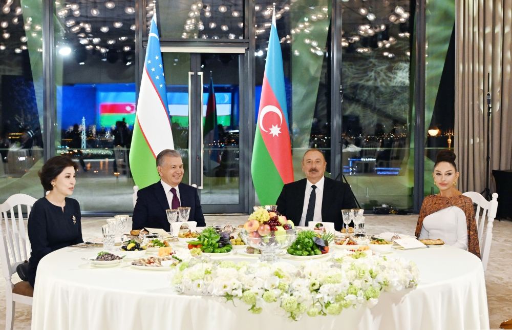 State reception hosted in honor of President of Uzbekistan Shavkat Mirziyoyev (PHOTO/VIDEO)