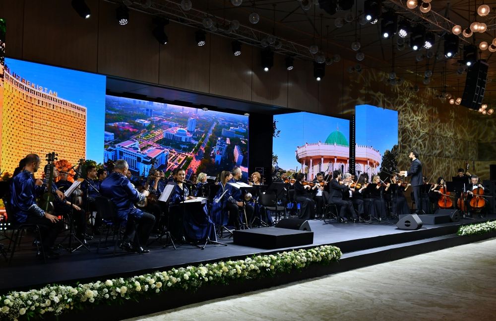 State reception hosted in honor of President of Uzbekistan Shavkat Mirziyoyev (PHOTO/VIDEO)