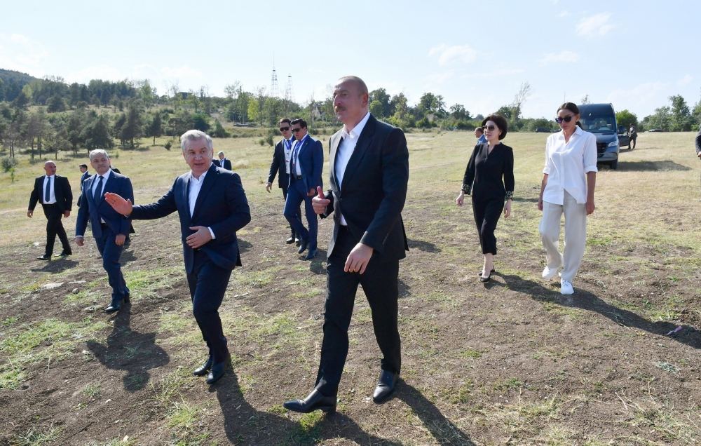 Presidents of Azerbaijan, Uzbekistan, First Ladies visit Shusha city (PHOTO)