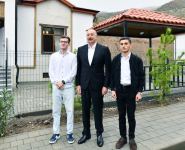 Президент Ильхам Алиев и Первая леди Мехрибан Алиева ознакомились с работой, проделанной в селе Забух Лачинского района, и встретились с жителями (ФОТО/ВИДЕО)