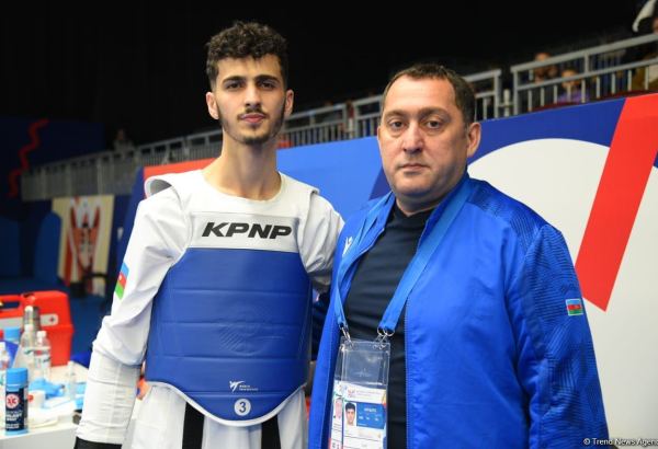 Azerbaijani taekwondo athlete wins silver at competition in Yekaterinburg (PHOTO)