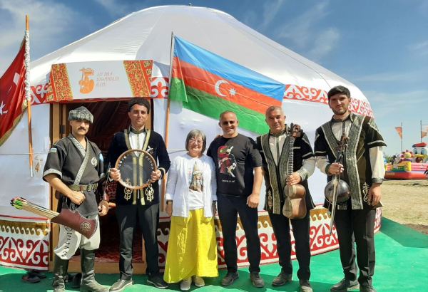 Азербайджанцы в Великой степи Казахстана - традиции номадов, тюркcких народов (ФОТО)