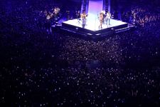 Imagine Dragons в Баку: всплеск эмоций, мощная музыка  и драйв (ФОТО)