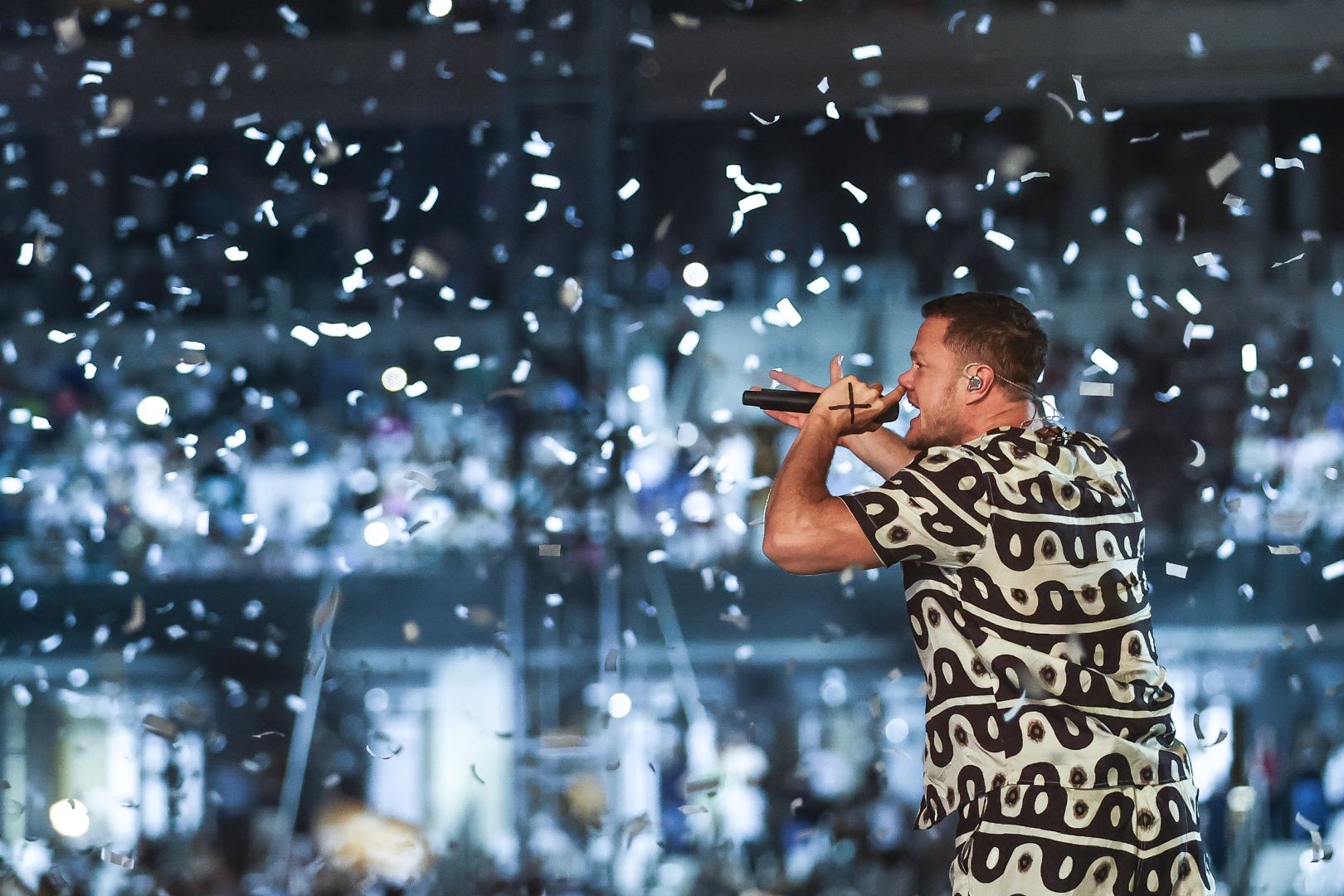 Imagine Dragons в Баку: всплеск эмоций, мощная музыка  и драйв (ФОТО)