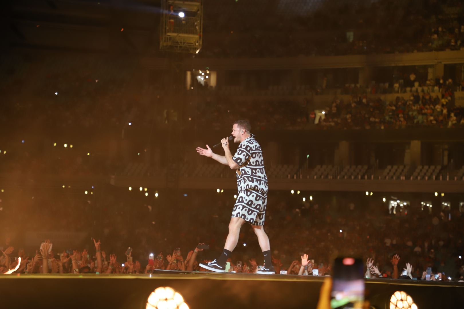 Imagine Dragons в Баку: всплеск эмоций, мощная музыка  и драйв (ФОТО)
