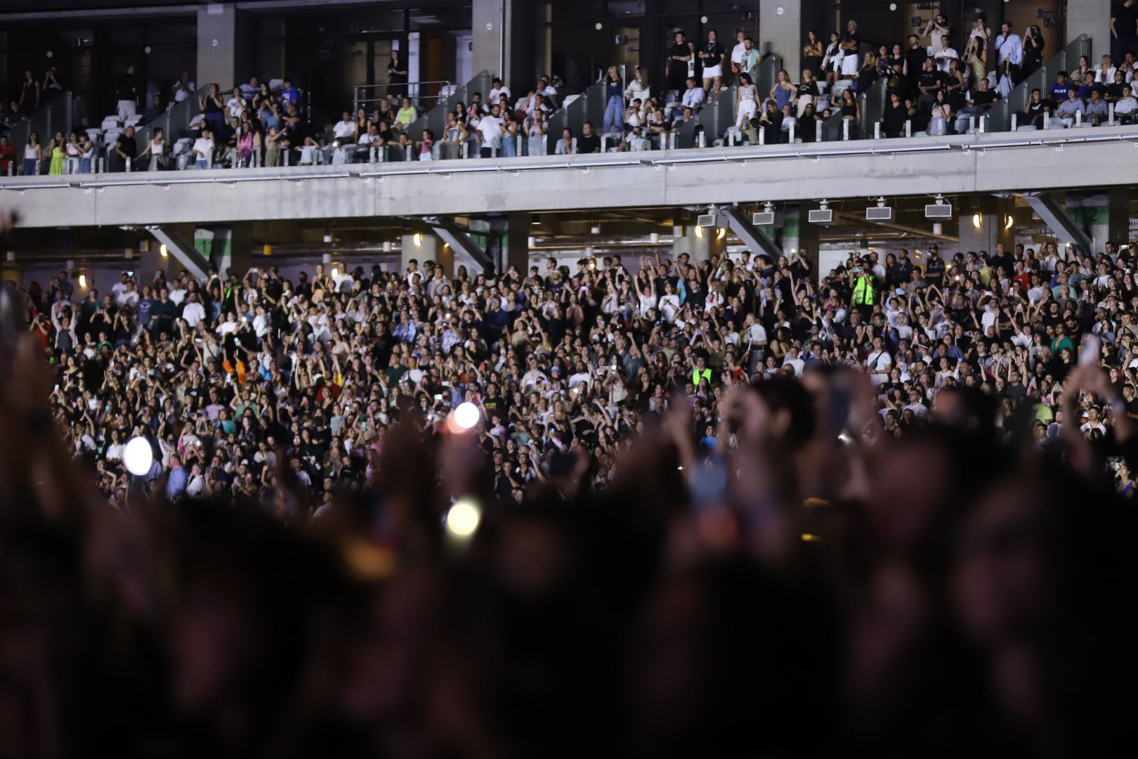Imagine Dragons в Баку: всплеск эмоций, мощная музыка  и драйв (ФОТО)