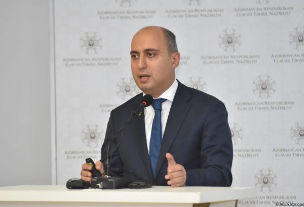 Студенты из стран ОТГ и ОИC будут учиться в Карабахском университете - Эмин Амруллаев