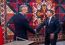 Ковры "Азерхалча" покоряют Германию – древнее искусство с современным изыском  (ФОТО/ВИДЕО)