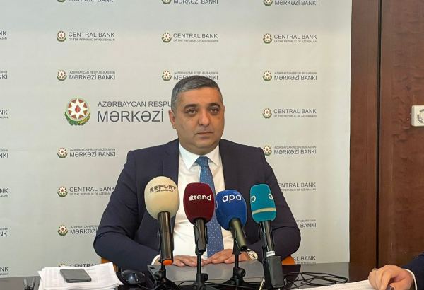 Azerbaijan names volume of net financial assets