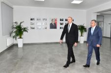 Президент Ильхам Алиев принял участие в открытии нового здания полной средней школы номер 11 города Хырдалан (ФОТО/ВИДЕО)