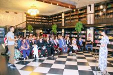 В Баку состоялась интересная презентация книги сказок Фидан Алакбарли "Семь принцесс" (ФОТО)