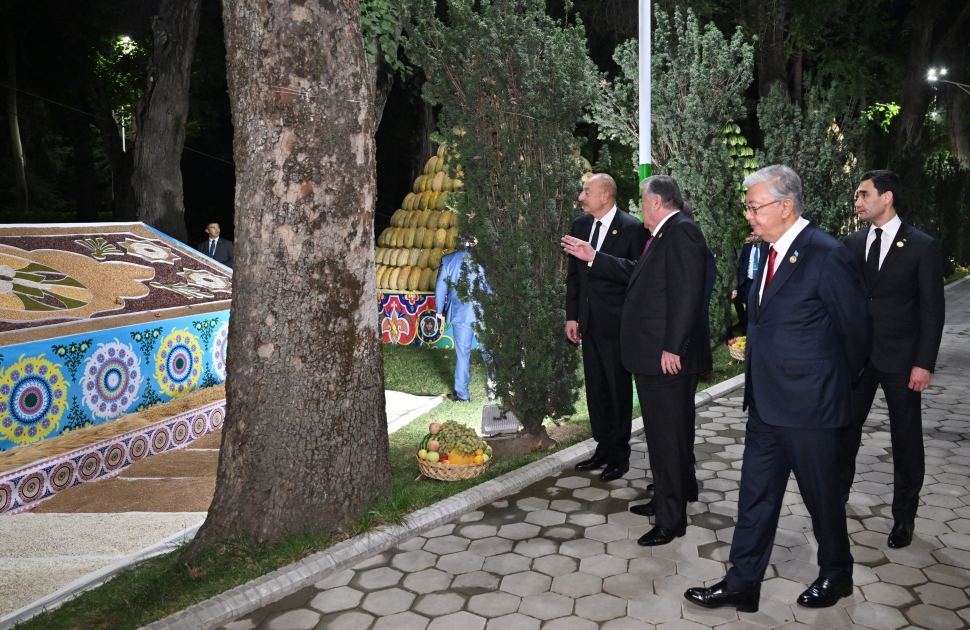 President Ilham Aliyev participates in official reception in honor of heads of state in Dushanbe (PHOTO/VIDEO)