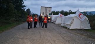 2 грузовика с 40 тоннами муки, отправленные из Баку, уже 20 дней ждут на дороге Агдам-Ханкенди (ФОТО)