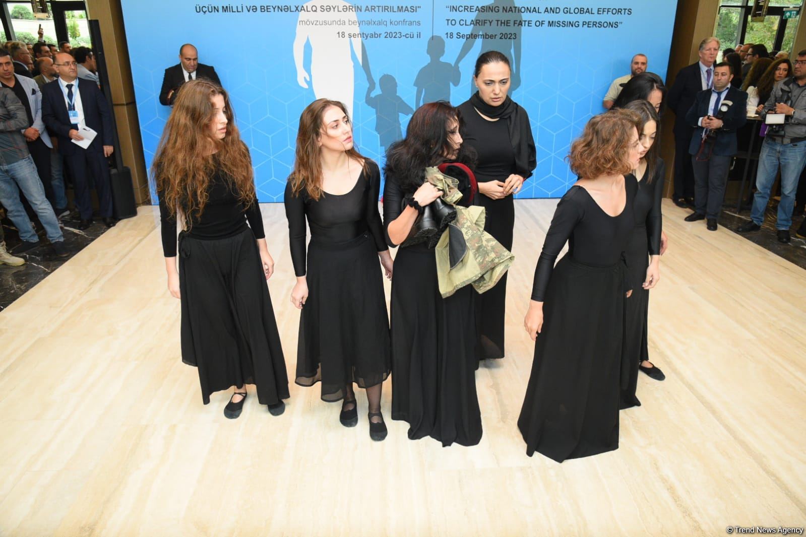 В Баку проходит международное мероприятие, посвященное пропавшим без вести (ФОТО)