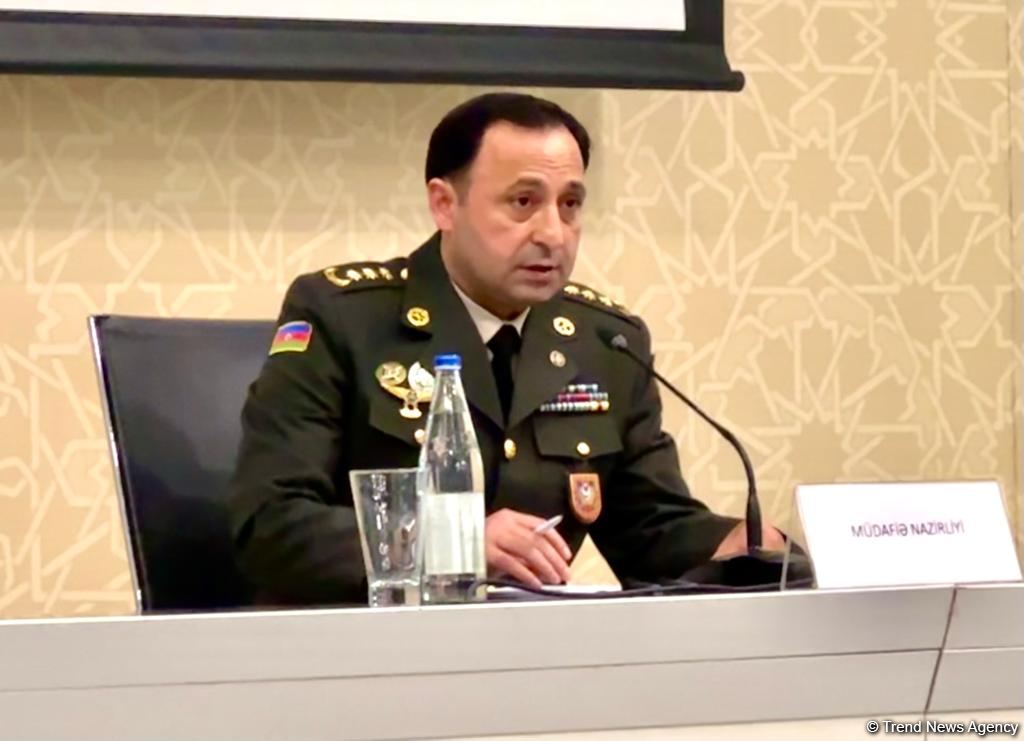 Азербайджан продолжает привлекать внимание международных организаций к поставкам оружия ВС Армении - минобороны