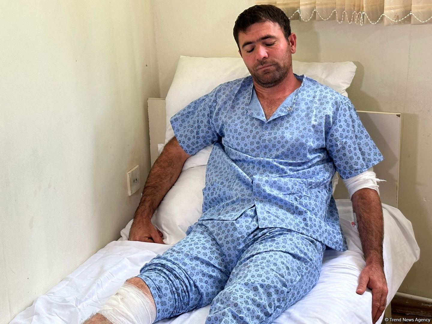 Azerbaijani civilian injured during Armenian terrorist attack, being treated in hospital (PHOTO)