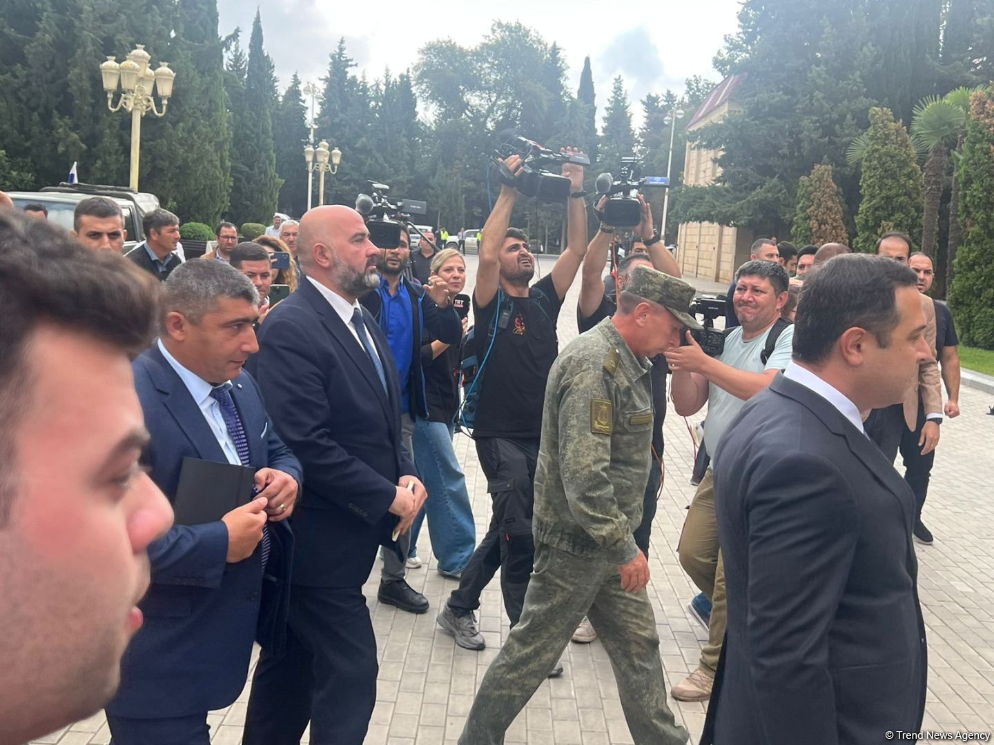 В Евлахе проходит встреча с представителями армянских жителей Карабаха (ФОТО/ВИДЕО)