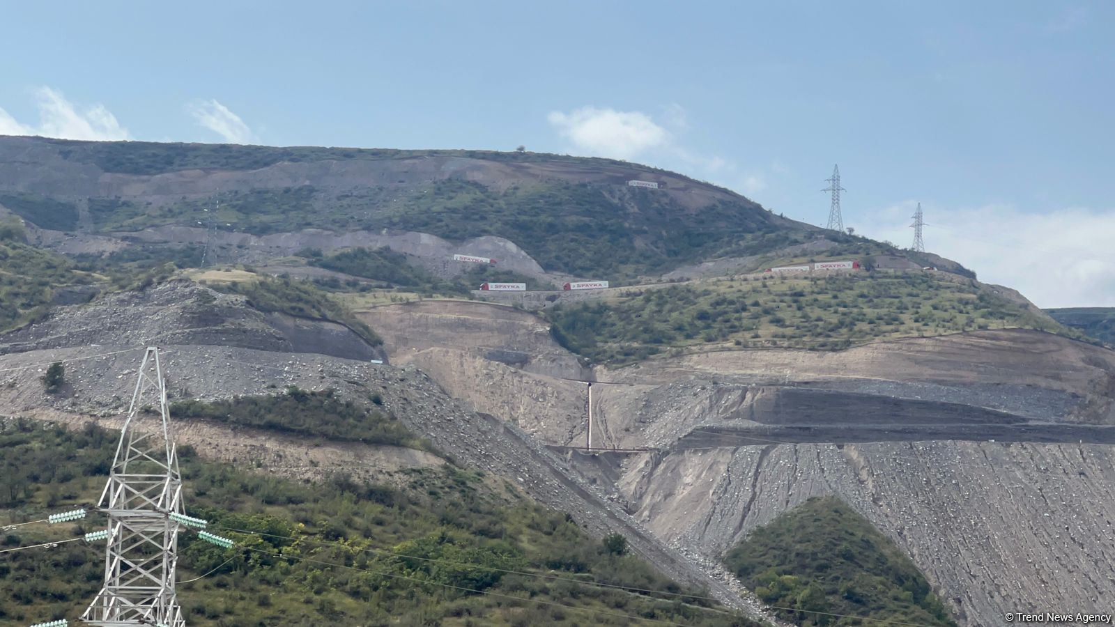 Armenian and French trucks with so-called “humanitarian aid” heading back from Lachin to Armenia (PHOTO/VIDEO)