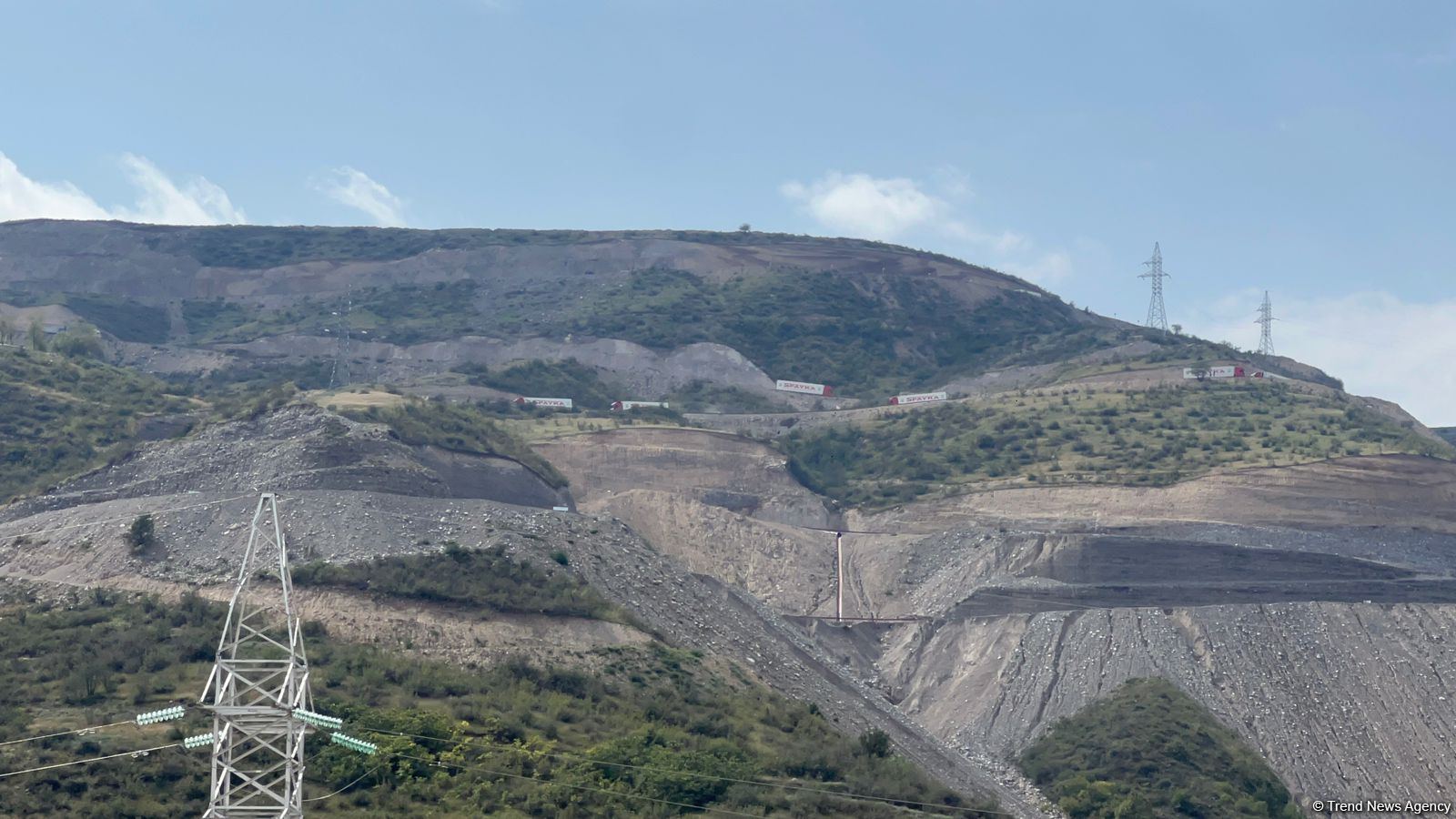 Armenian and French trucks with so-called “humanitarian aid” heading back from Lachin to Armenia (PHOTO/VIDEO)