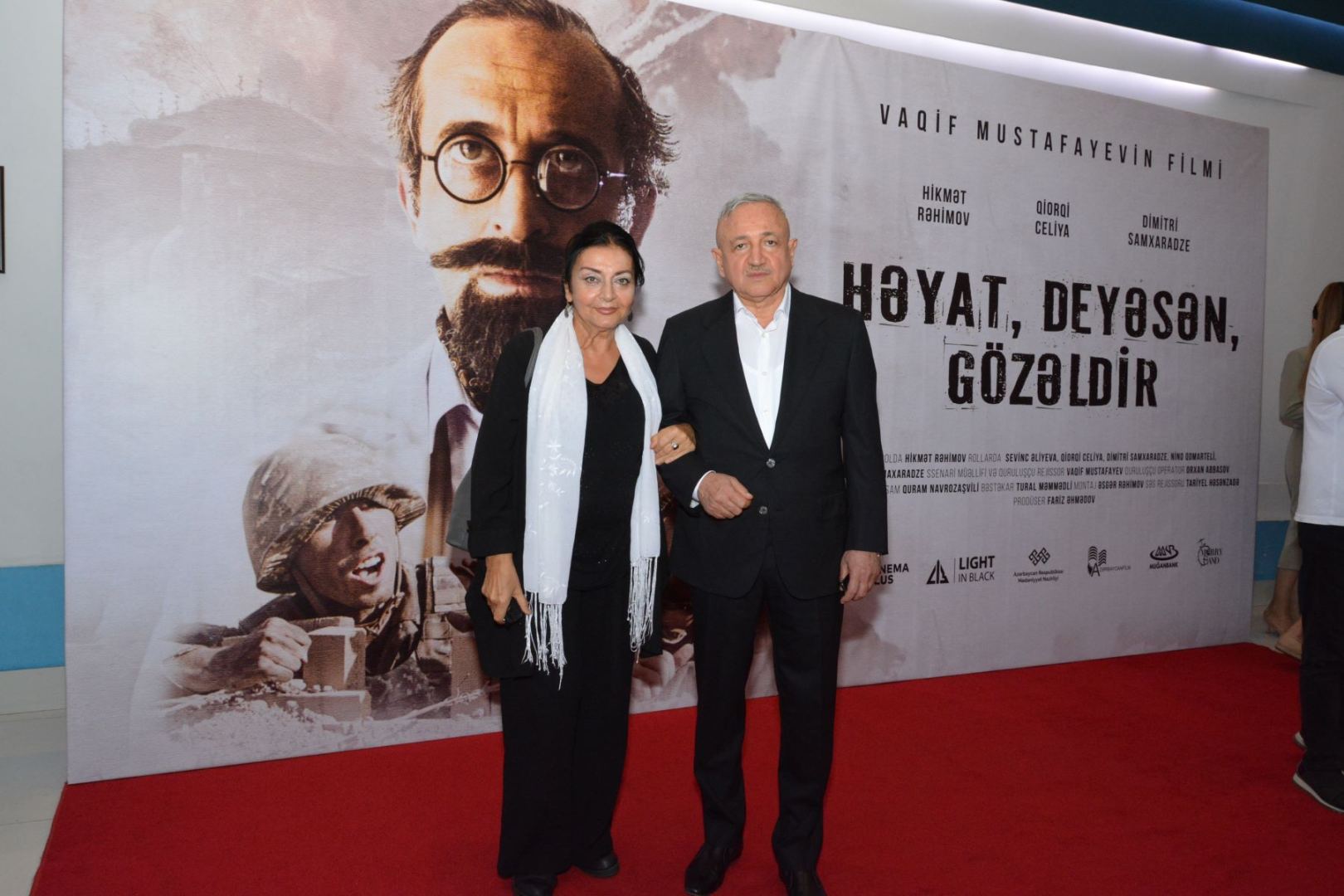 Аншлаг на показе фильма "Həyat, deyəsən, gözəldir" в CinemaPlus (ФОТО/ВИДЕО)